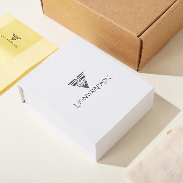 Free Sample OEM Custom Logo Drawer Box Ring Earring Necklace Cardboard Paper Jewelry Ring Box