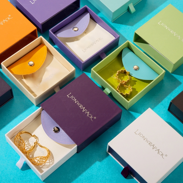 Custom logo mini necklace jewellery packaging sliding boxes Canada hot sale luxury paper drawer jewelry box and pouch