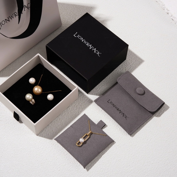 Lionwrapack OEM Custom logo High Quality Luxury Jewelry Packaging Set Earring Necklace Ring Bracelet Jewelry Box with Logo