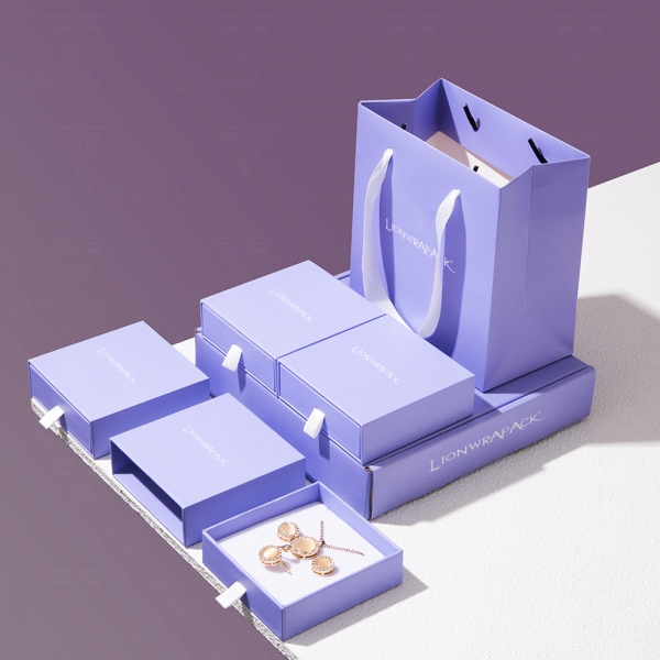 OEM Custom for Lionwrapack Luxury Jewelry Storage Box Cardboard Paper Mailer Packaging Box