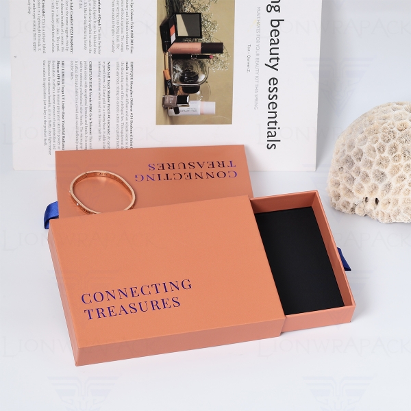 Free sample luxury valentines gift packaging pull out boxes custom logo drawer christmas gift box